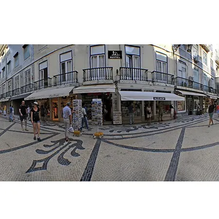 Center 2*