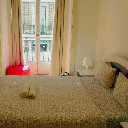 בית הארחה Center 2*