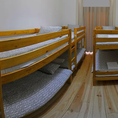 בית הארחה Center